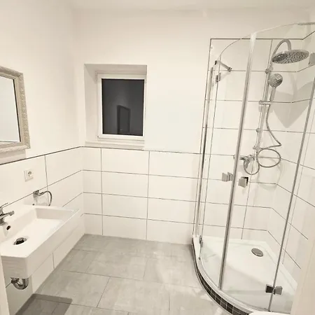 Schloss Soedderich 5 *